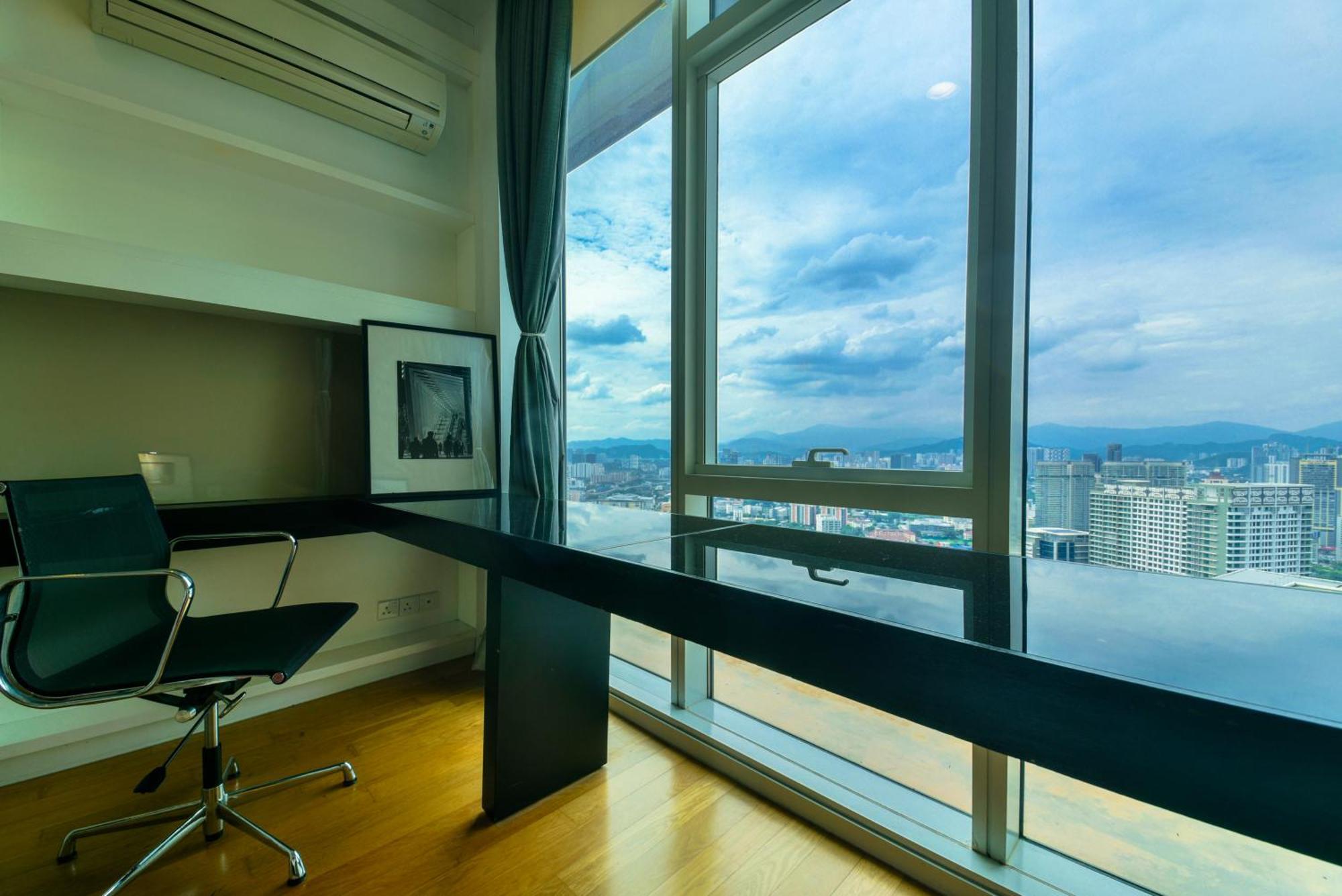 Flixses At Platinum Klcc Apartemen
