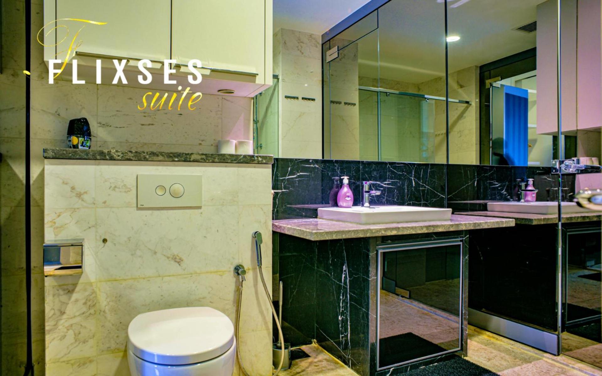Flixses At Platinum Klcc Apartemen *